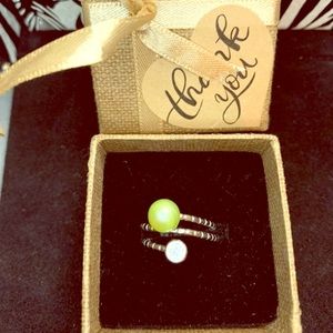 Sterling silver pearl ring